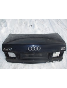 Tagaluuk Audi A8 D2 2000